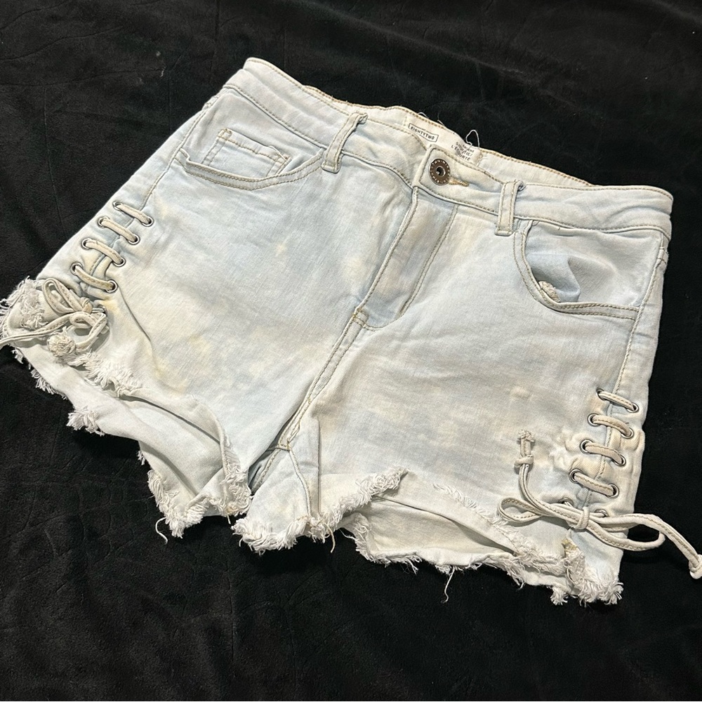 Lace Up Jean Shorts, Size 7
